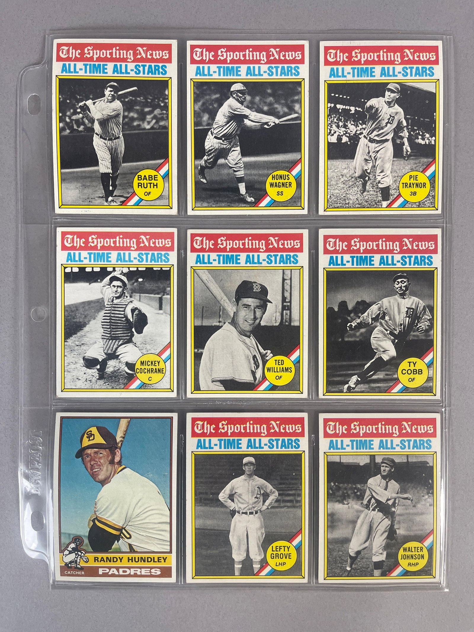 1976 Topps Baseball Complete Set in Binder - 7