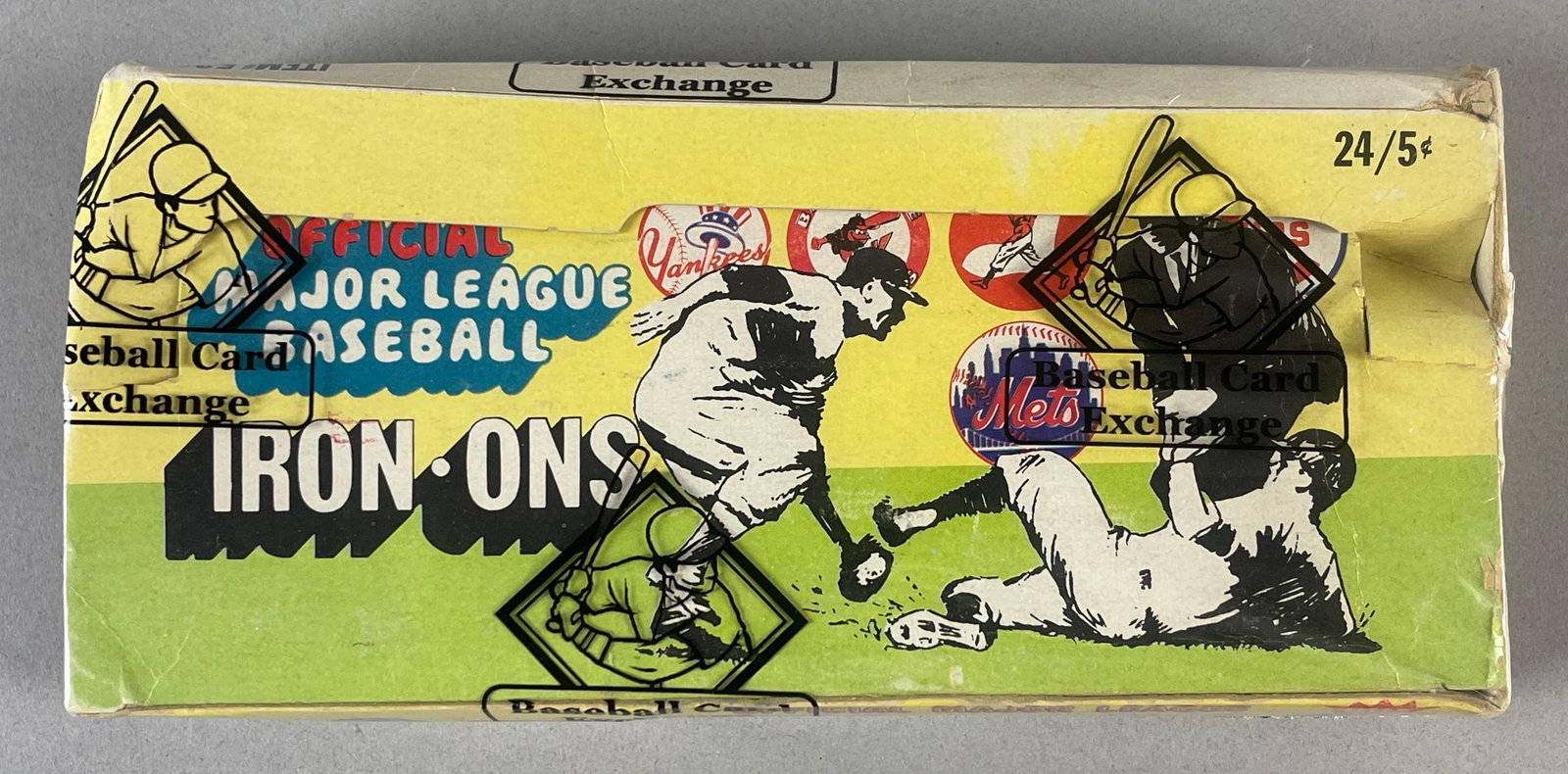 1968 Fleer Baseball Team Iron ons Wax Box BBCE Authenticated: Item #531, 24 - Packs