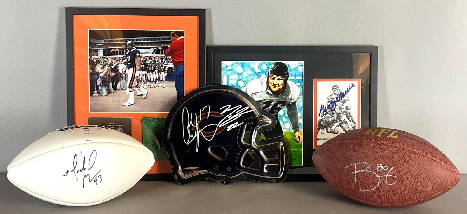 Group of Chicago Bears Signatures, Photos, and More (1 of 3)