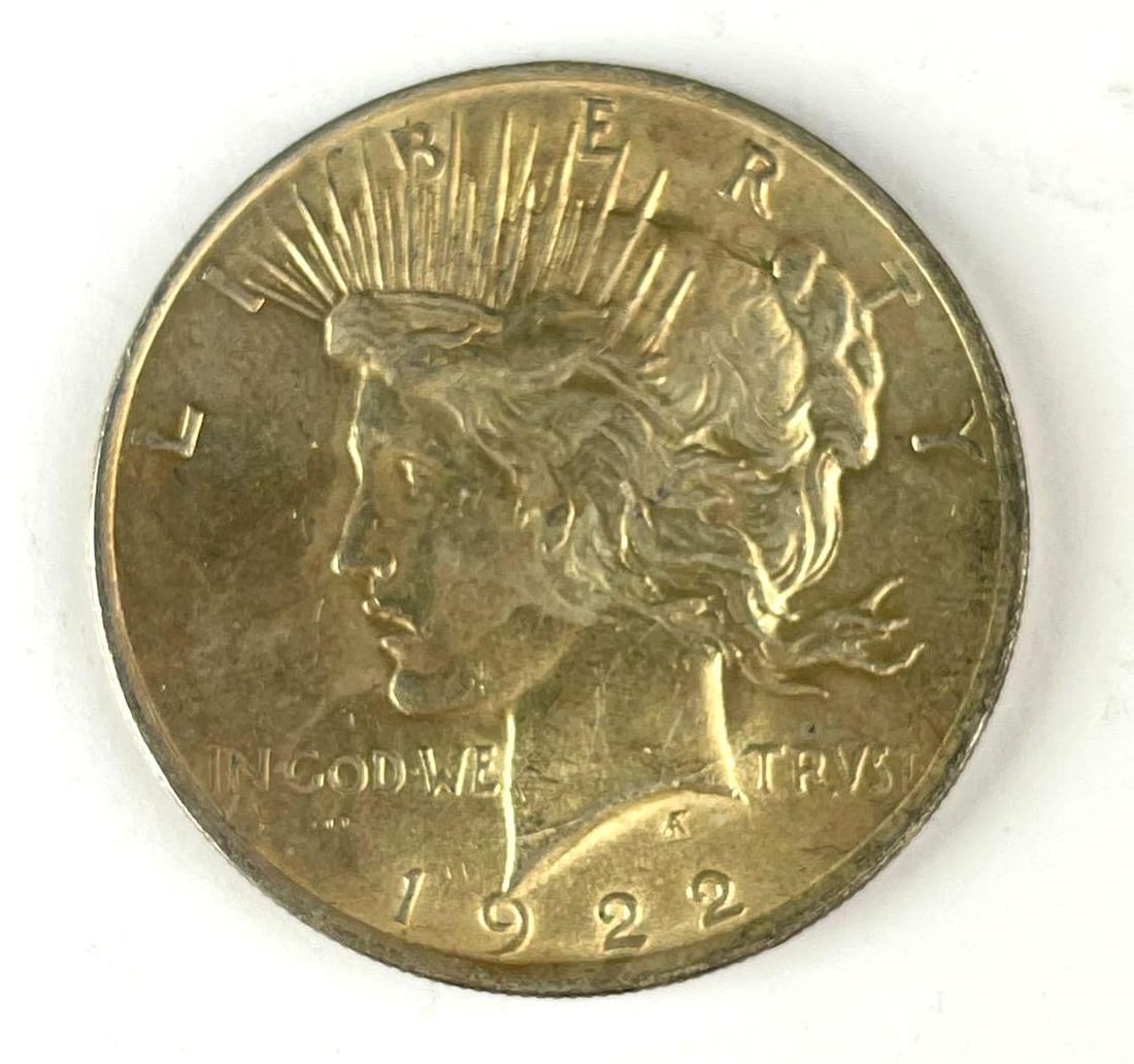 1922 US Peace Silver Dollar (1 of 2)