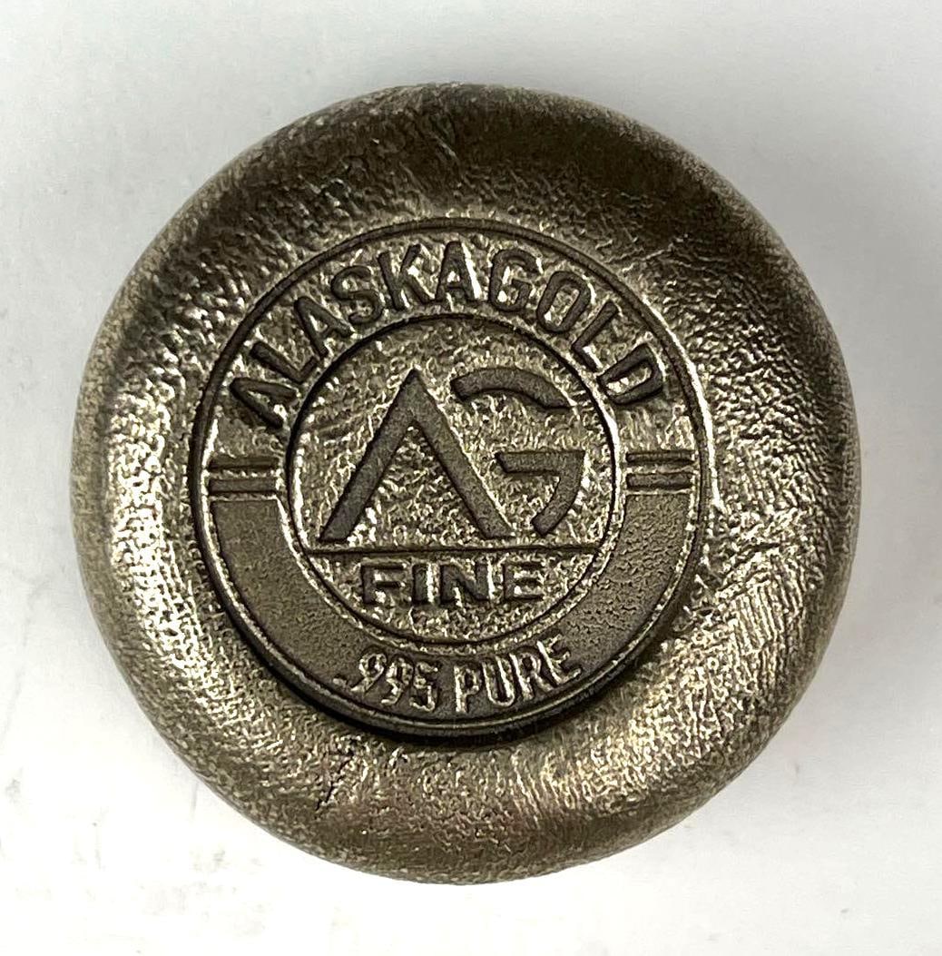 Alaska Gold 3 oz .995 Fine Silver Round: Alaska Gold 3 oz .995 Fine Silver Round