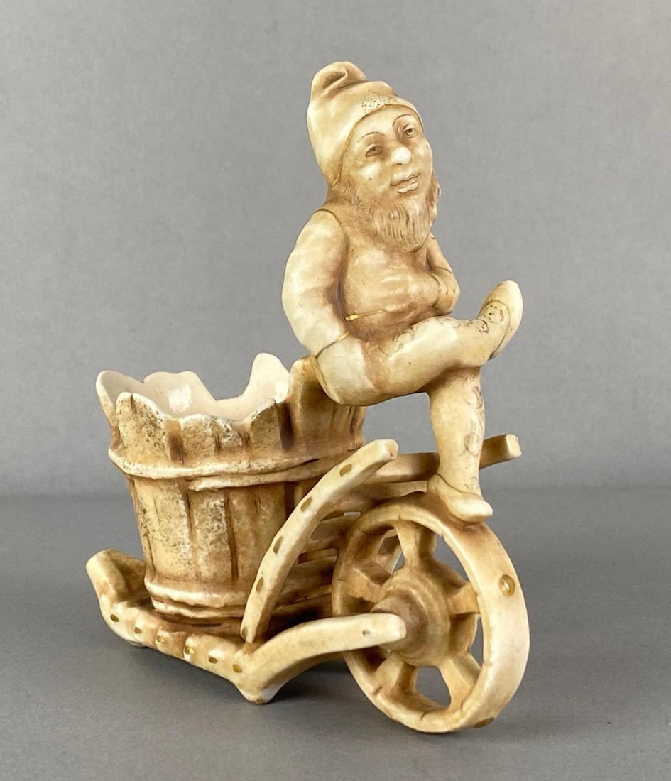 Alfred Stellmacher Gnome Porcelain Toothpick Holder (1 of 4)