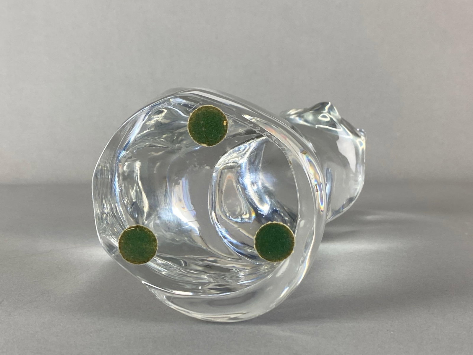Orrefors Signed Crystal Sitting Cat Figurine - 3