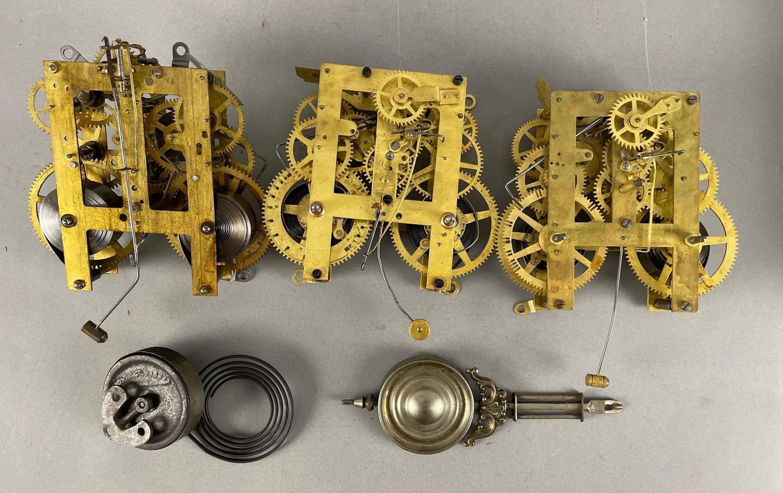 Group of Vintage Brass Clock Mechanical Movements (1 of 2)