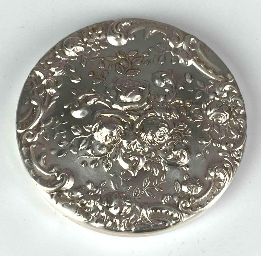 Gorham Silver Plated Purse Mirror: with original box, measures 3 inches in diameter