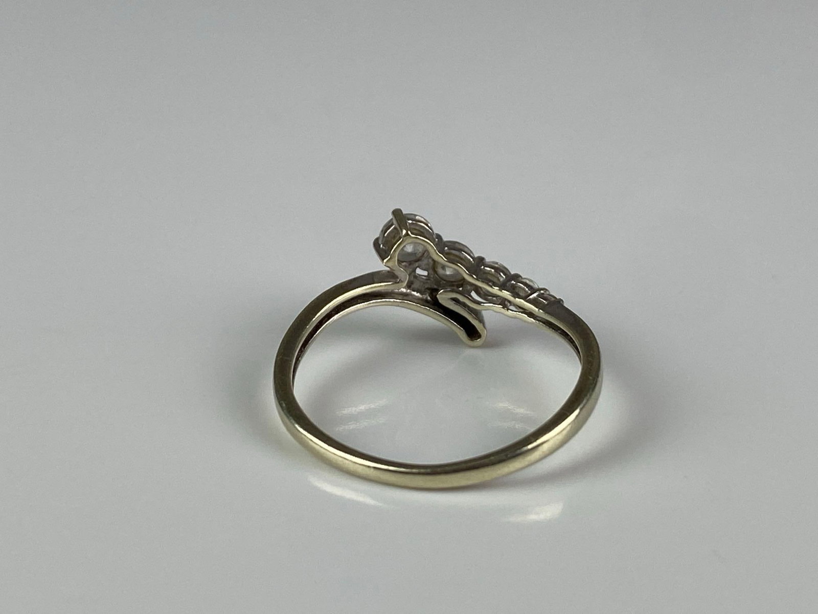 18K White Gold CZ Ring - 3
