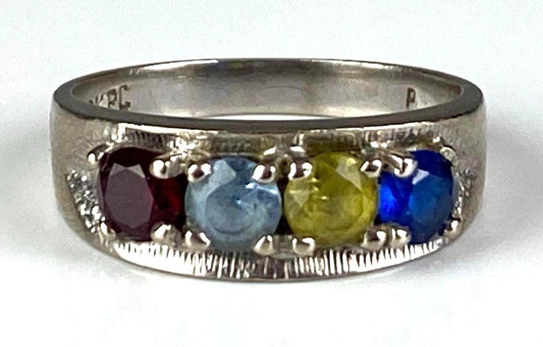 P Signed 10K White Gold Multi-Gem Ring: Total weight of 3.4 grams, size 7