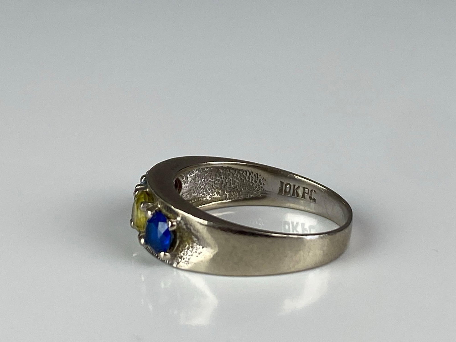P Signed 10K White Gold Multi-Gem Ring - 2