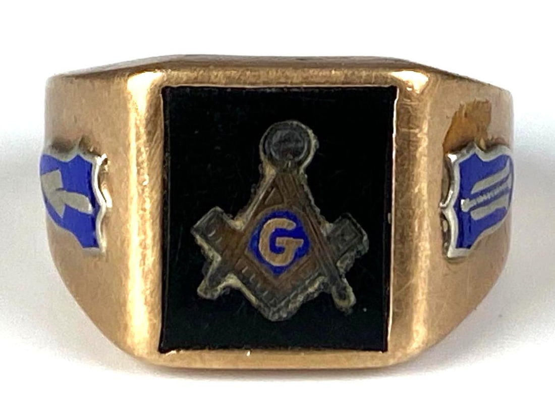 10K Yellow Gold Masonic Ring: Total weight of 6 grams, size 9