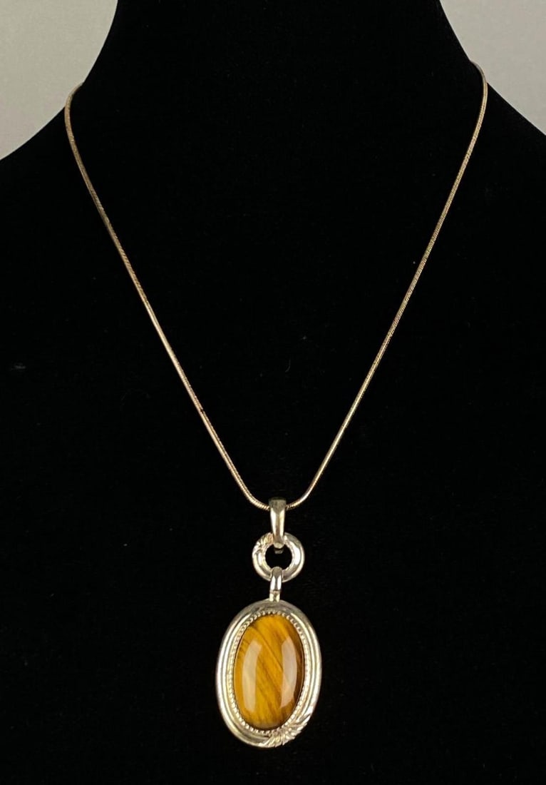 Signed Italian Sterling Silver Snake Chain Necklace with Tiger Eye Pendant: Necklace measures 20 inches in length