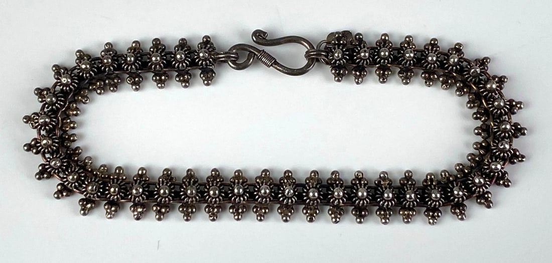 Signed Thai Sterling Silver Naga Bracelet: Measures 7 1/2 inches in length