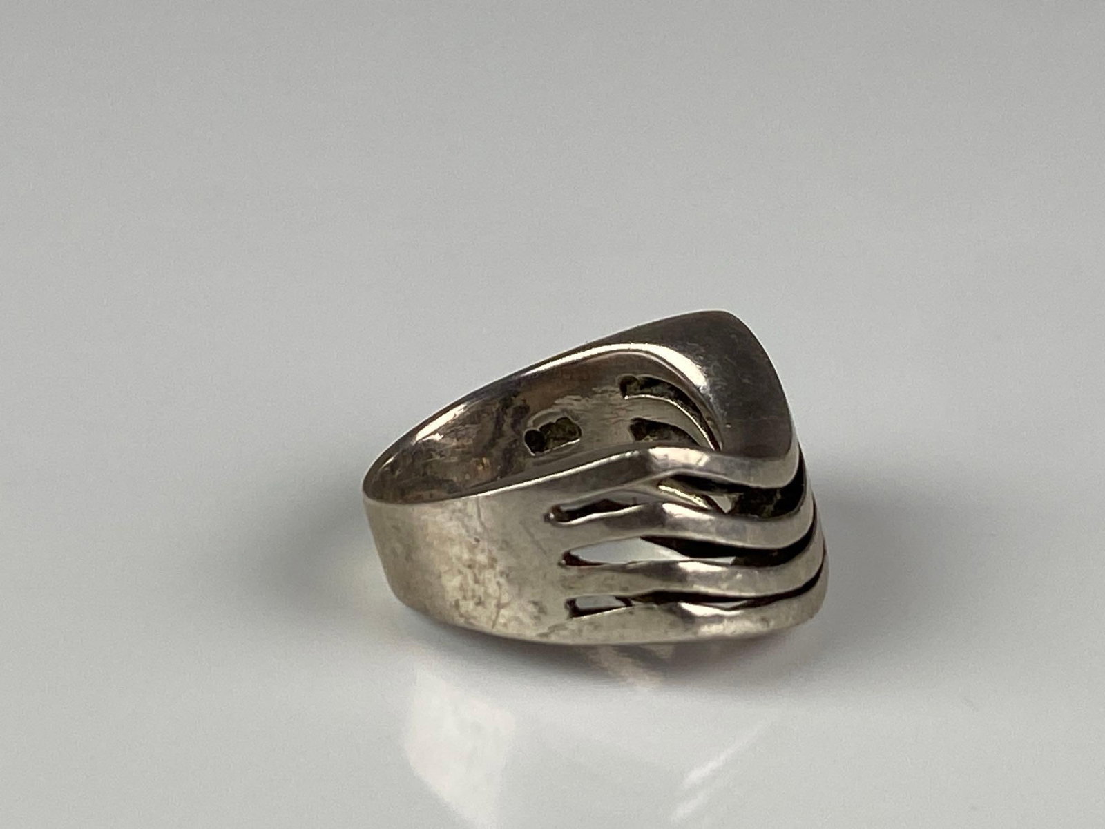 Sterling Silver Bar Bend Ring - 4
