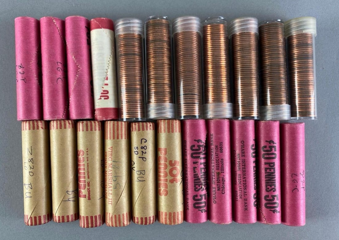 Group of 1100 Assorted US Pennies (1 of 3)