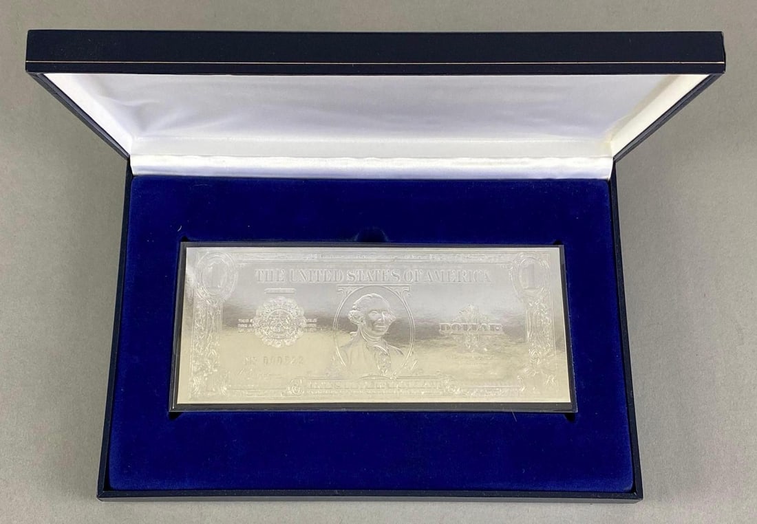 2000 Replica US $1 Silver Foil Certificate (1 of 3)
