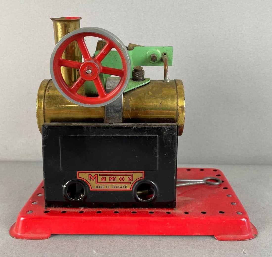 Vintage Mamod Model Steam Engine (1 of 5)