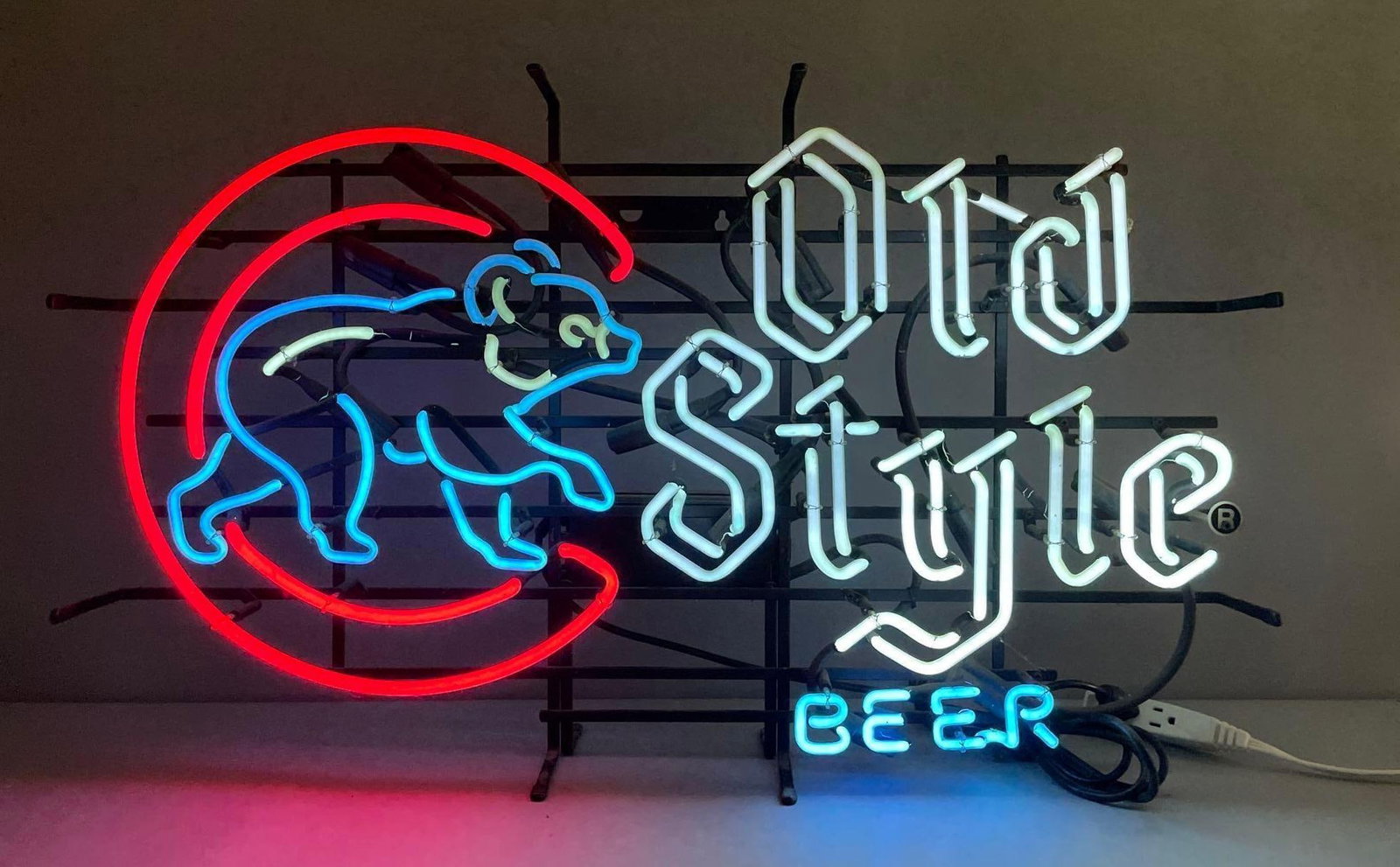 Chicago Cubs Old Style Beer Neon Advertising Sign (1 of 3)
