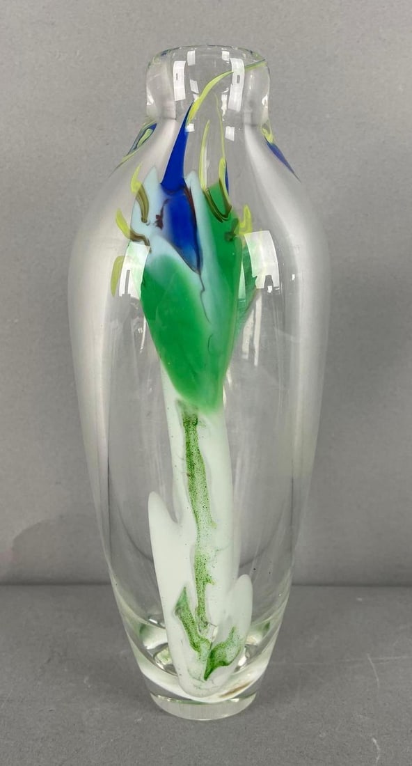 Artist Signed Murano Style Glass Vase: Possibly signed Gina anelles, measures 8 1/4" x 3 1/2"