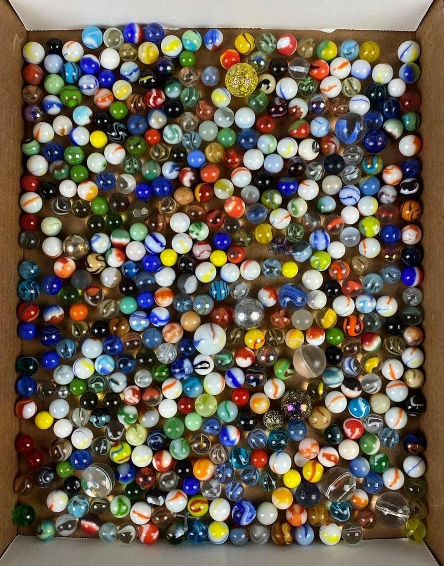 Group of Assorted Vintage Marbles (1 of 4)