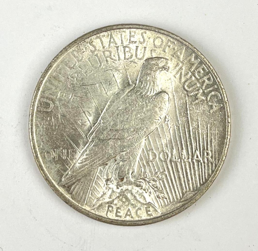 1922 US Peace Silver Dollar - 2