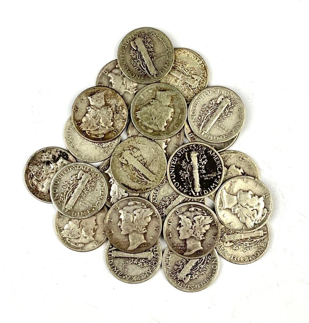 Group of 14 US Mercury Silver Dimes: Includes years 1945, 1924, 1938 and more.