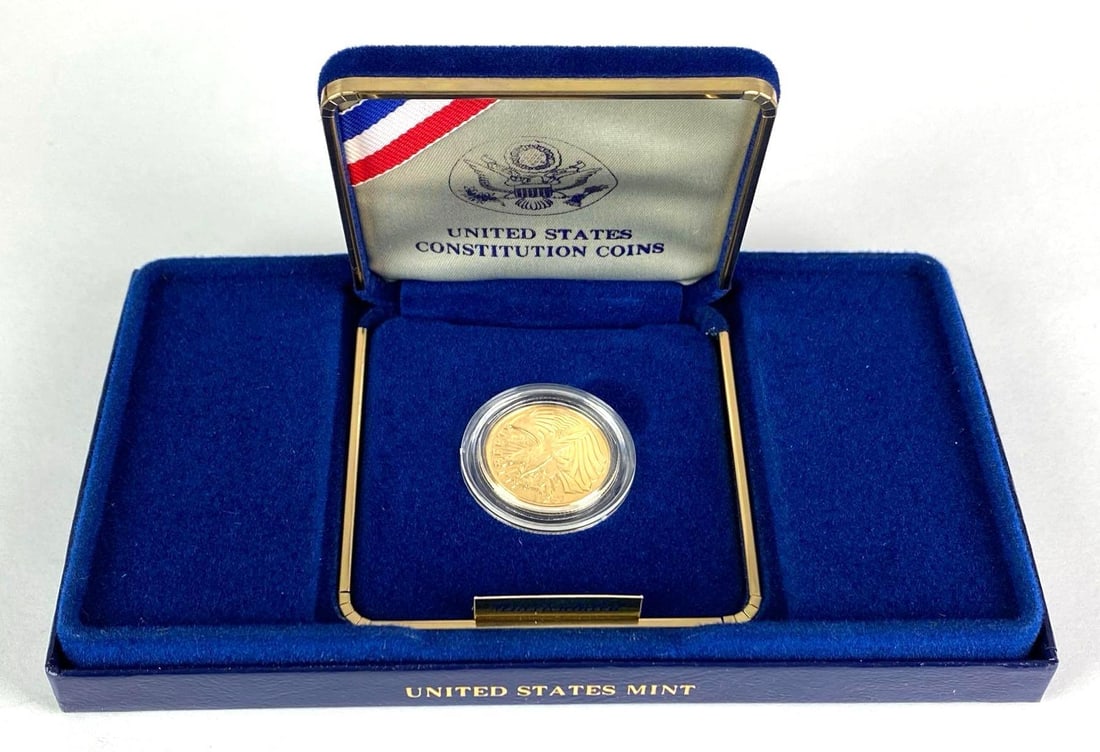 1987-W US Constitution Bicentennial $5 Gold Coin: Weighs .26 Troy Oz, .900 Pure gold, in original box with COA