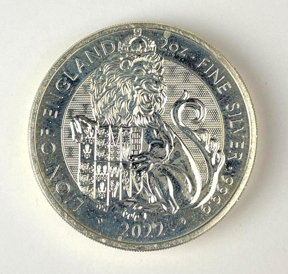 2022 Great Britain 5 Pound Lion of England 2 oz 999.9 Fine Silver Coin (1 of 2)