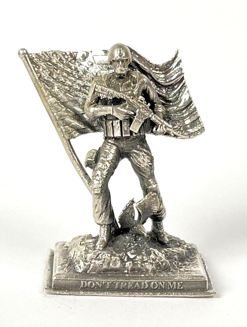Gold Spartan Dont Tread on Me Marine 3 1 oz 999 Silver Figure: Max Mintage of 500. Includes COA.
