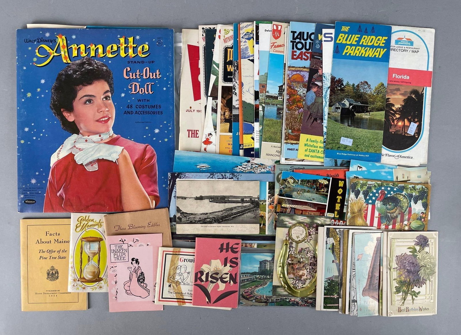 Group of Vintage Ephemera (1 of 3)