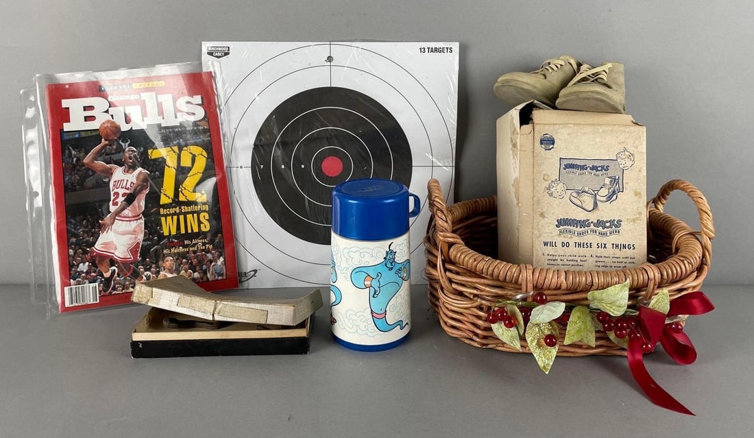 Group of Assorted Items (1 of 3)