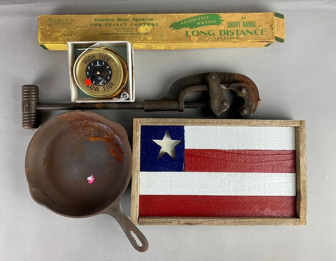 Group of Assorted Vintage Items (1 of 3)
