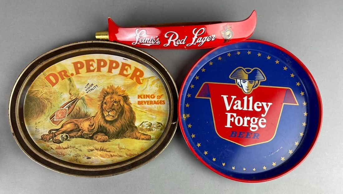 Group of Assorted Vintage Beer Advertising Serving Trays and More (1 of 4)