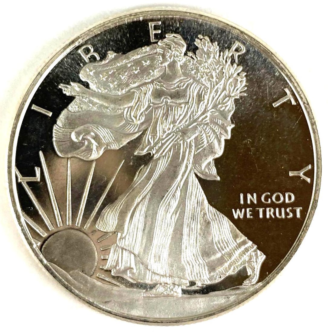 Golden State Mint American Silver Eagle Design 1/2 oz .999 Fine Silver Round (1 of 2)