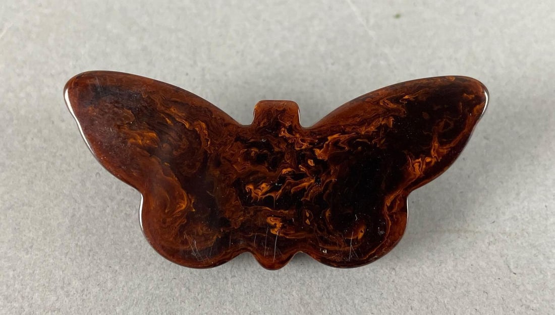 Vintage Bakelite Butterfly Brooch (1 of 2)