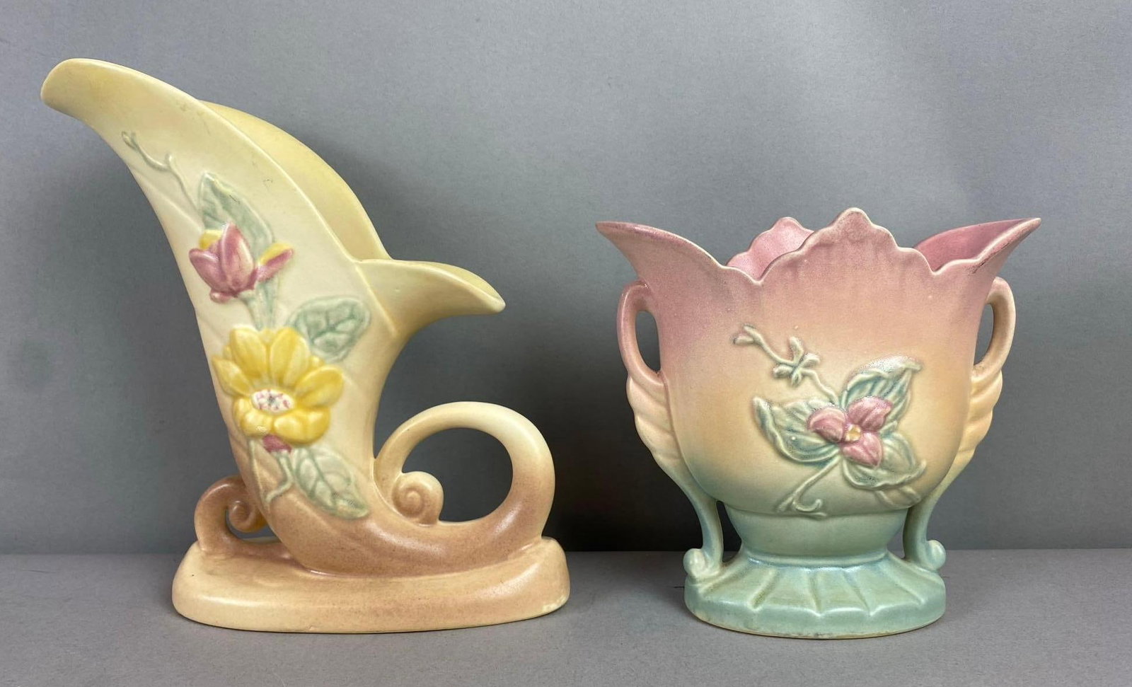Group of 2 Hull Art Pottery Vases (1 of 3)