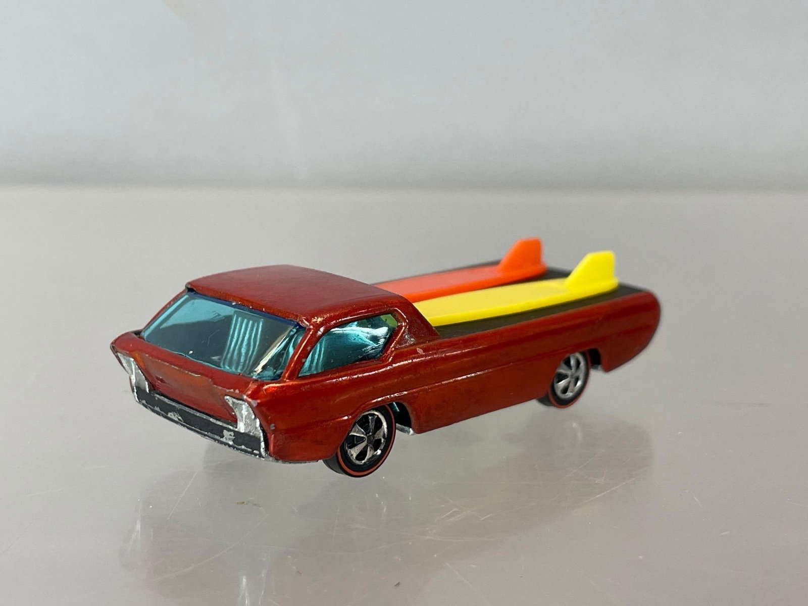 Mattel Hot Wheels Redline Deora Die-Cast Vehicle (1 of 4)