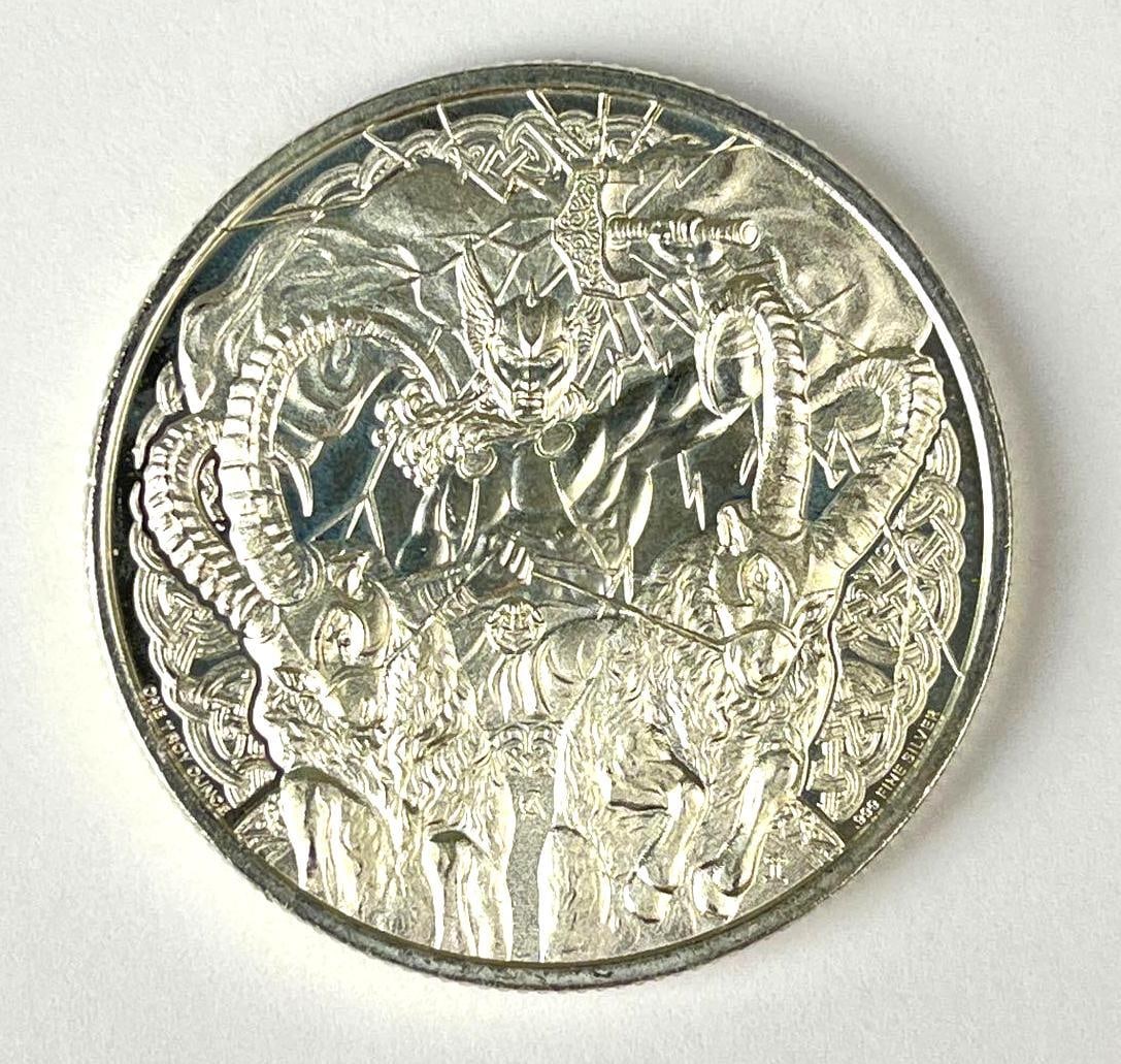 2022 NIUE $2 Norse God Thor 1 oz .999 Fine Silver Coin (1 of 2)
