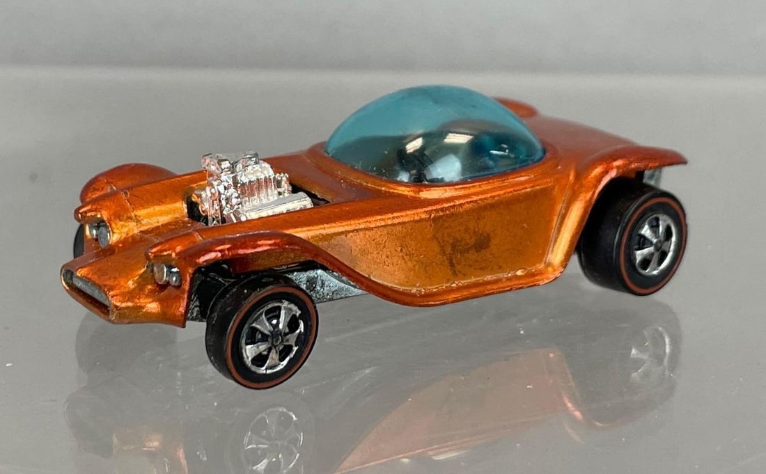 Mattel Hot Wheels Redline Beatnik Bandit Die-Cast Vehicle: Orange, gray interior, blue bubble window