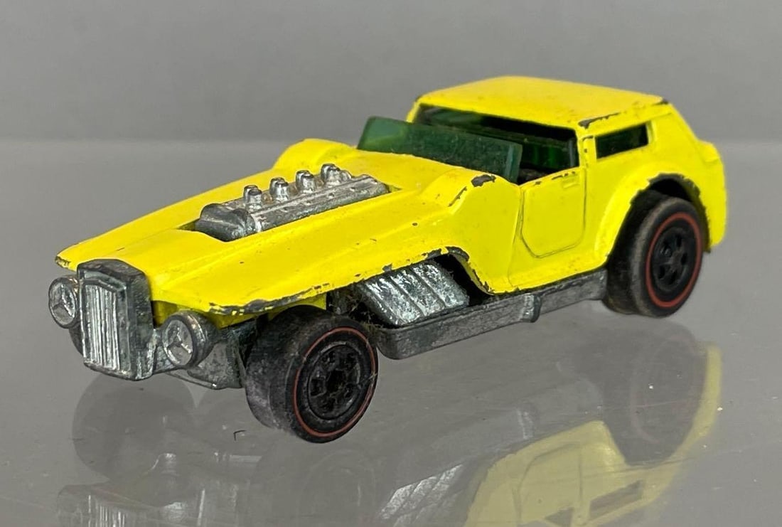 Mattel Hot Wheels Redline Hiway Robber Die-Cast Vehicle: Yellow, black interior, blue windshield