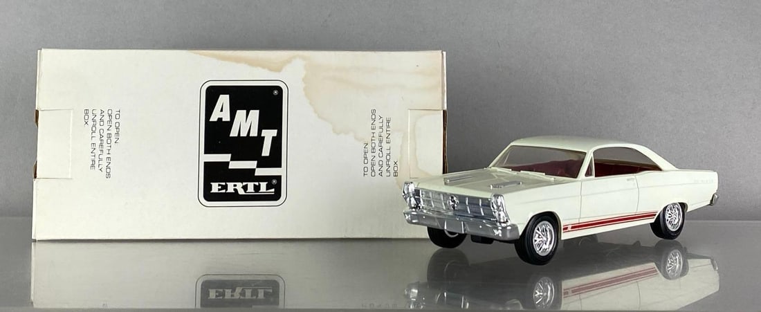 AMT ERTL 1966 Ford Fairlane GT/A Wimbledon White Dealership Promo Car (1 of 7)