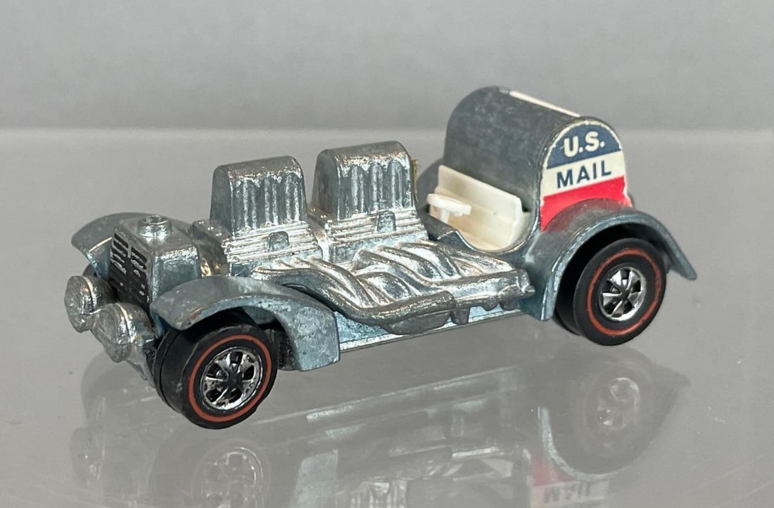 Mattel Hot Wheels Redline Special Delivery Die-Cast Vehicle: Chrome, US mail, white interior