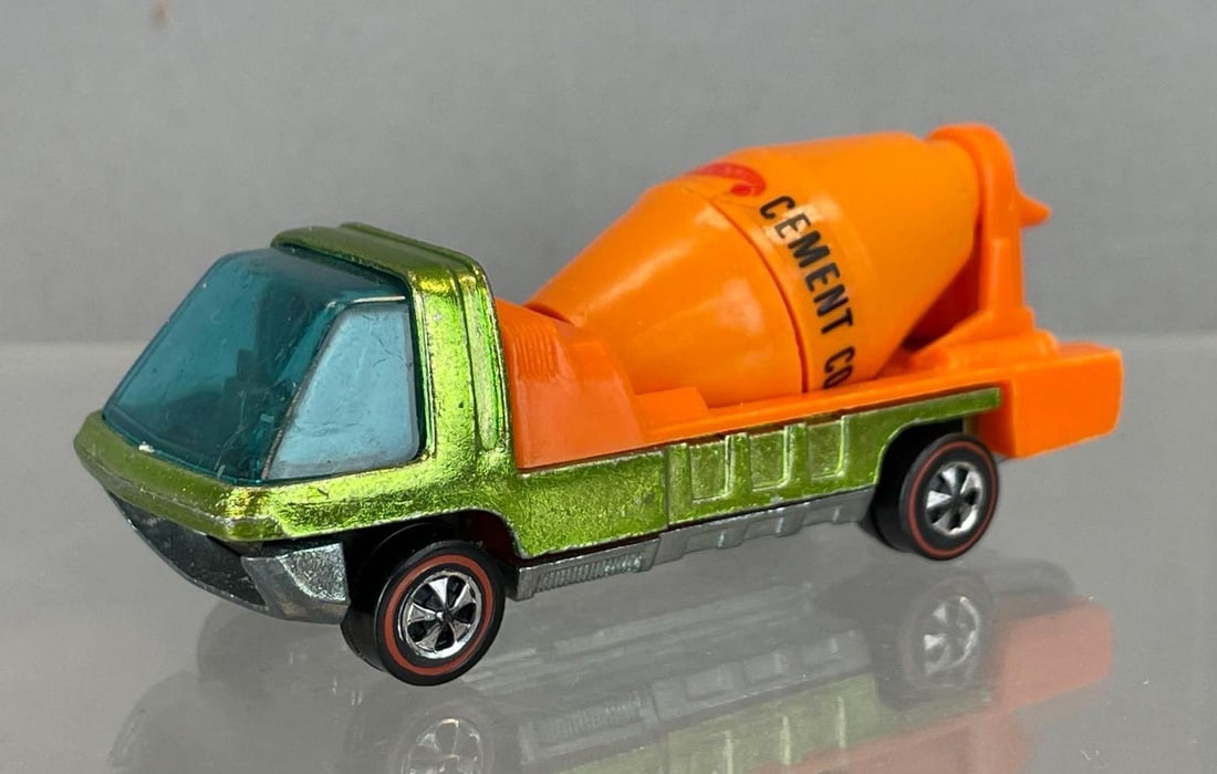 Mattel Hot Wheels Redline Cement Mixer Die-Cast Vehicle: The heavyweights, antifreeze / orange, gray interior, blue window