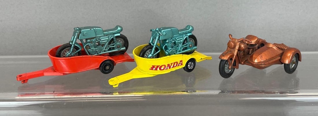 Group of Lesney Matchbox Die-Cast Motorcycles and Trailers (1 of 3)