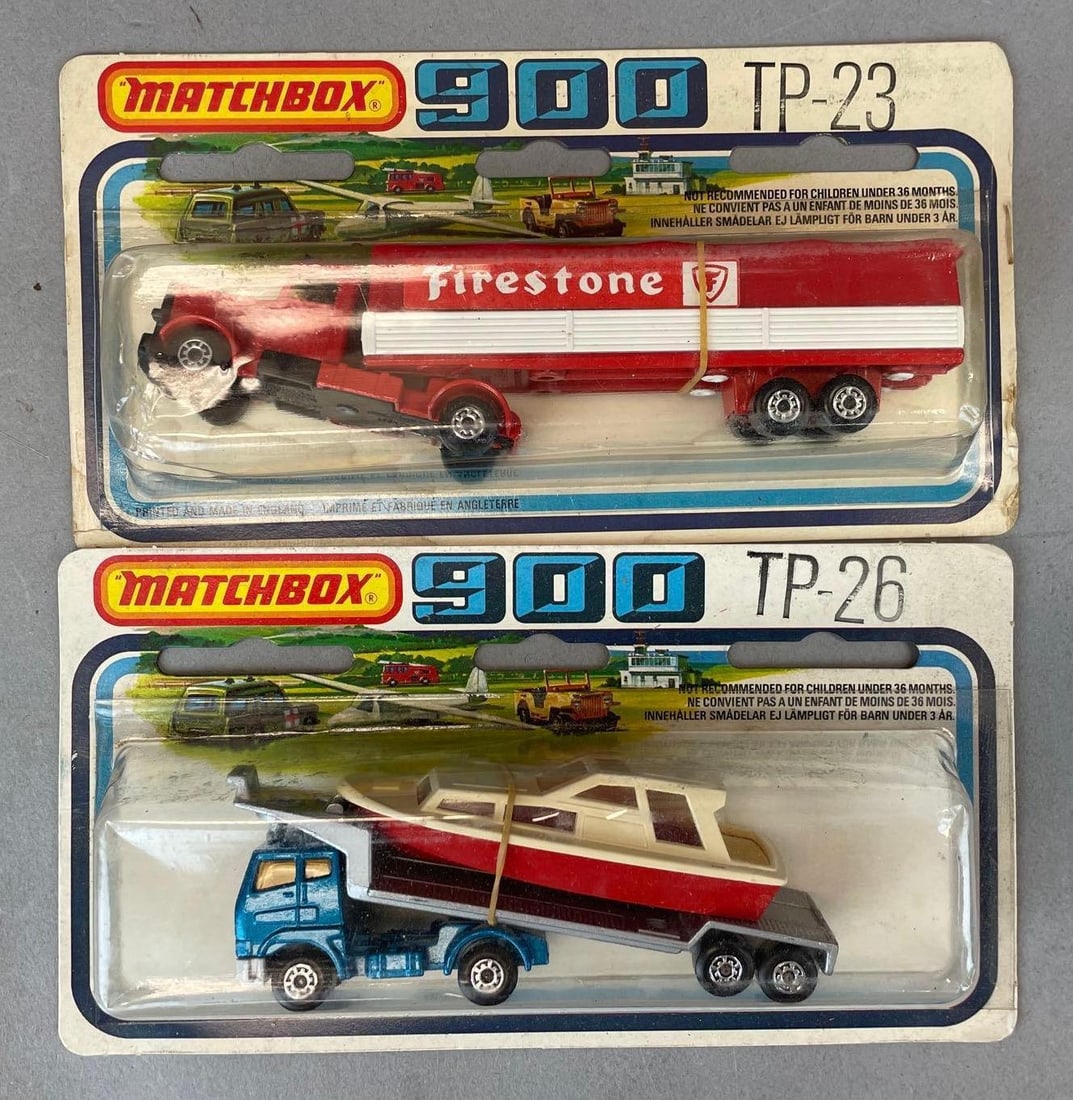 Group of 2 Matchbox 900 Die-Cast Vehicles (1 of 2)