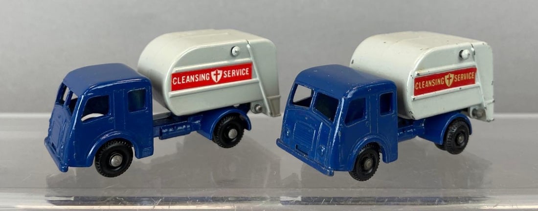 Group of 2 Lesney Matchbox Tippax Refuse Collector Die-Cast Vehicles (1 of 4)