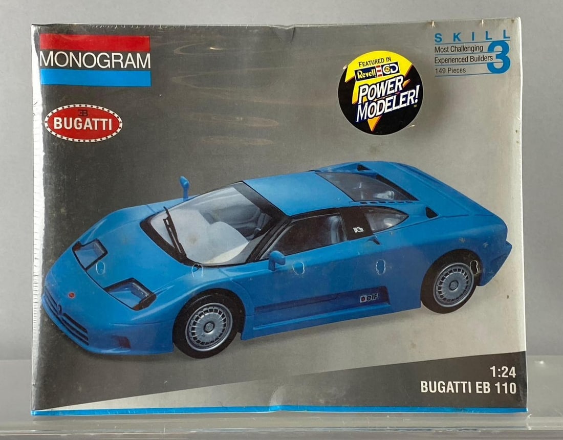 1993 Monogram Bugatti EB 110 1/24 Scale Model Kit: Like new in original packaging