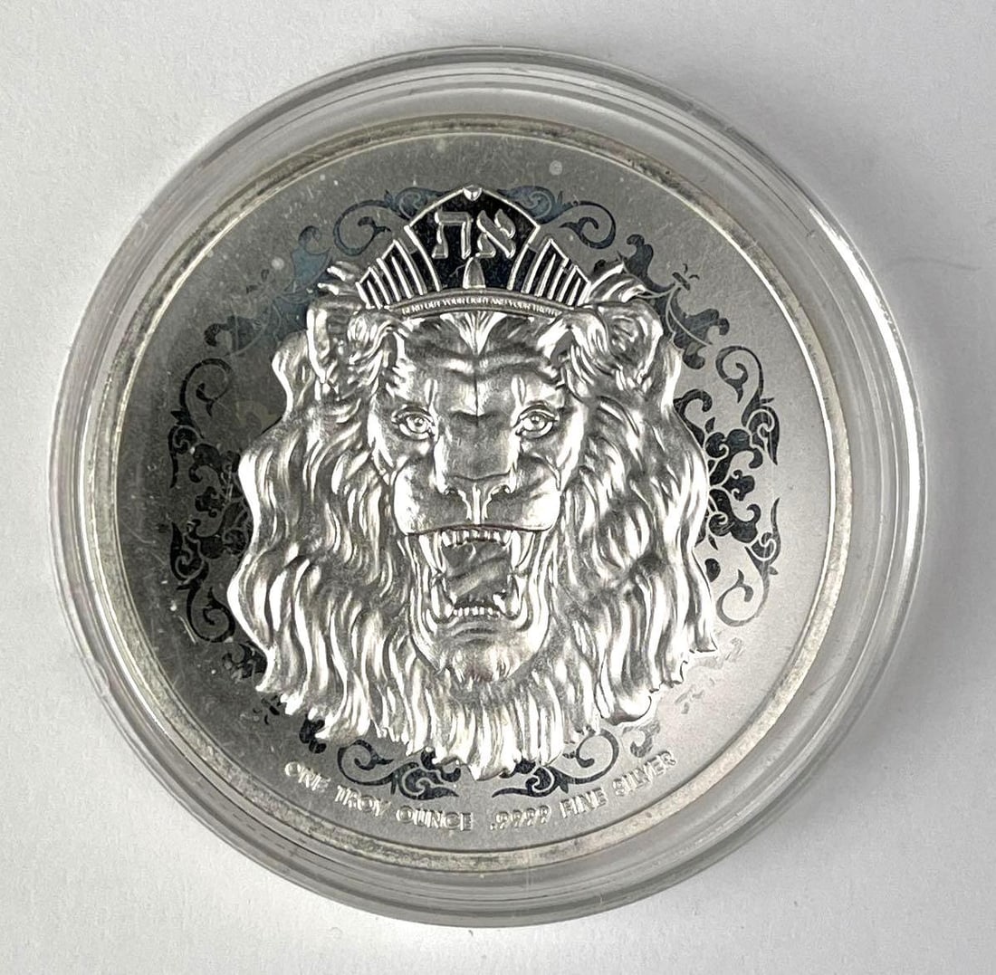 2021 NIUE $2 Roaring Lion of Truth 1 oz .9999 Fine Silver Coin (1 of 2)