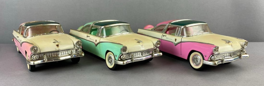Group of 3 1955 Ford Fairlane Crown Victoria Die Cast Vehicles: 1/18 Scale