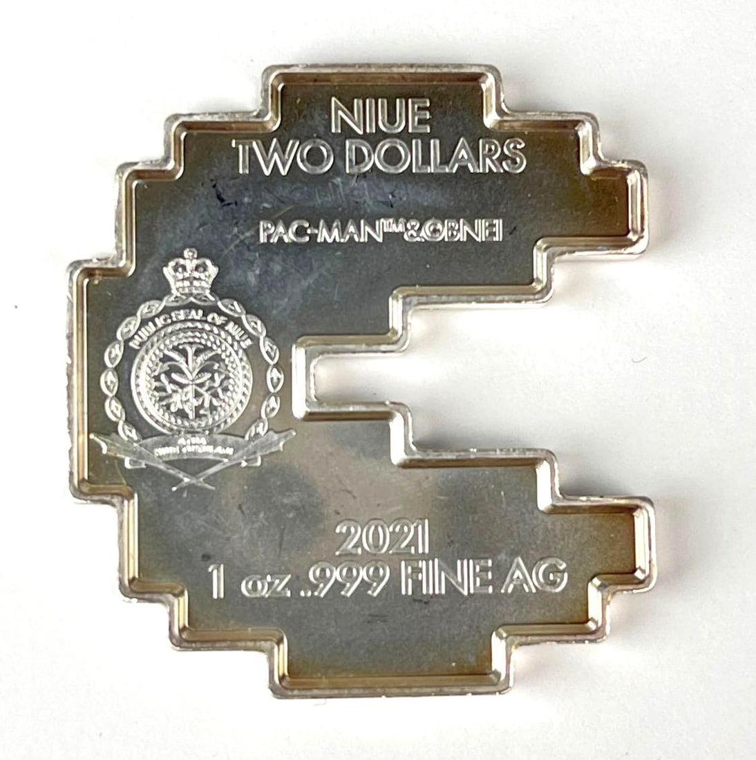 2021 NIUE $2 PAC MAN 1 oz .999 Fine Silver Coin (1 of 2)