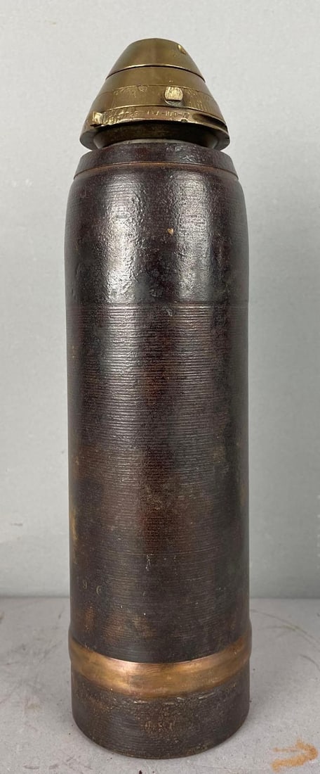 WW1 Model 1907 75mm Artillery Shell: Measures 10 1/2 x 3 inches