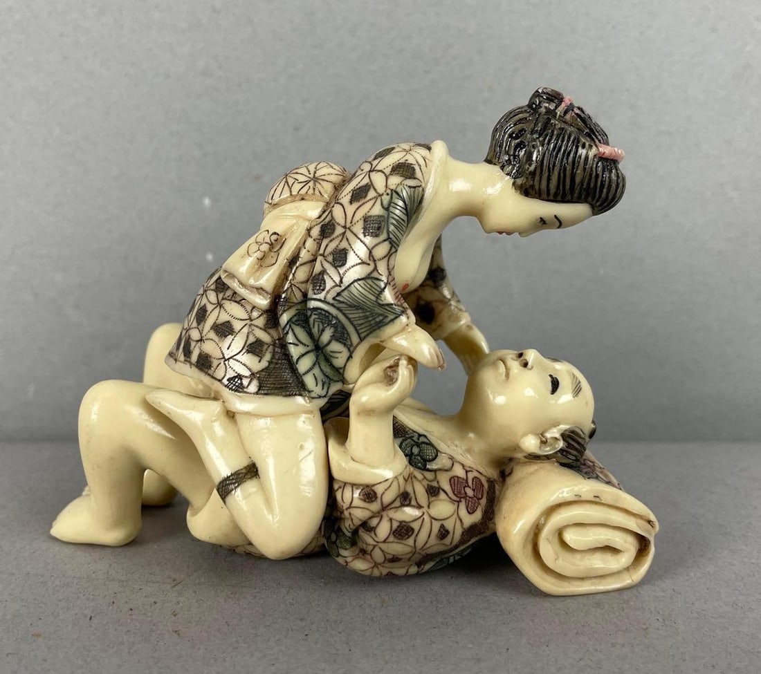 Japanese Shunga Resin Erotic Figurine (1 of 4)